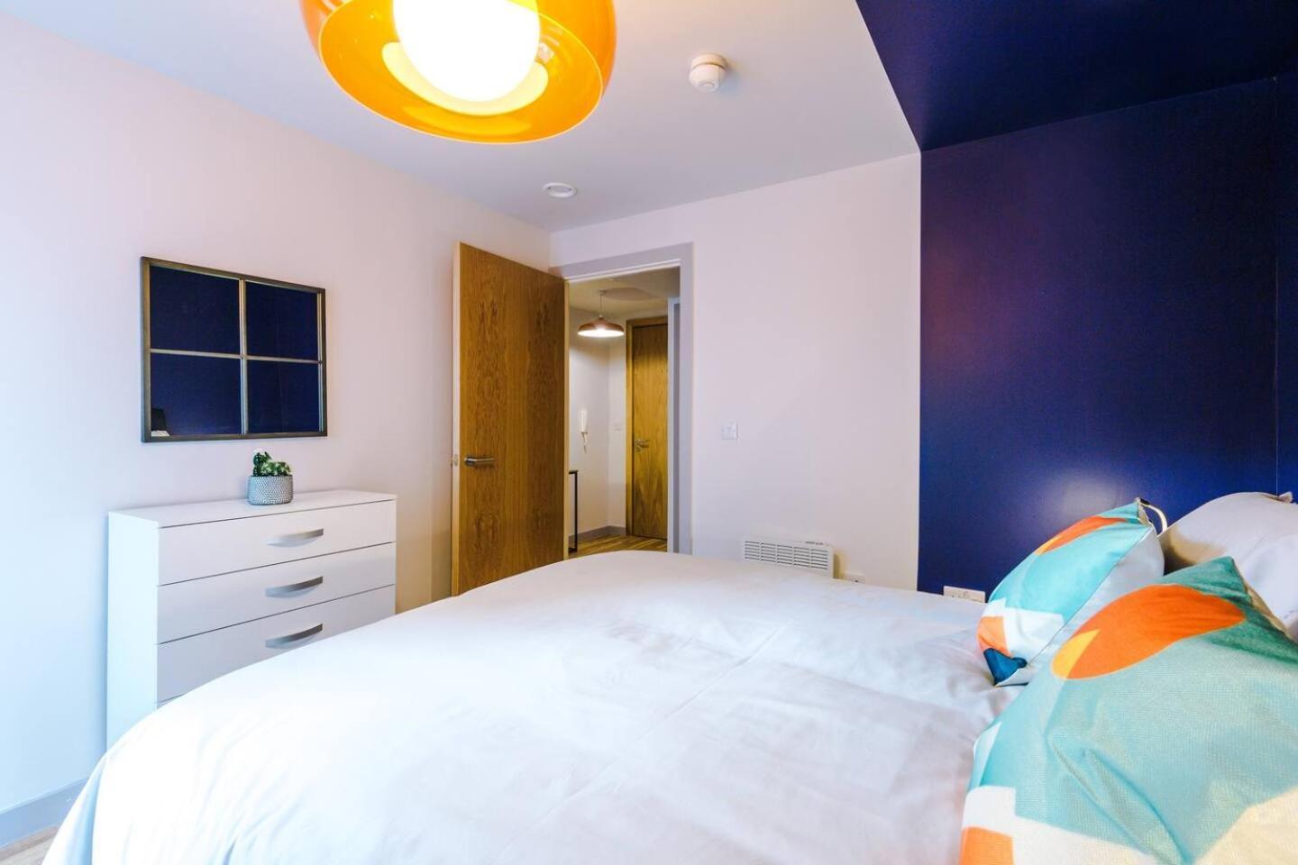 High Reviewed 1-Bed With Parking Central Location Liverpool Eksteriør billede