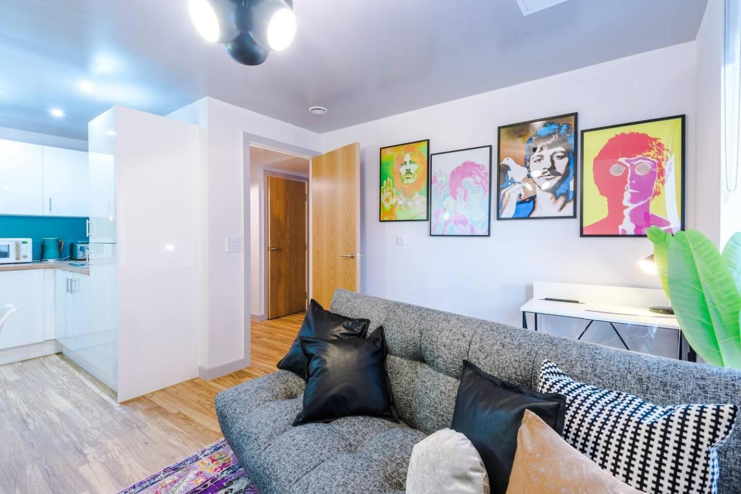High Reviewed 1-Bed With Parking Central Location Liverpool Eksteriør billede