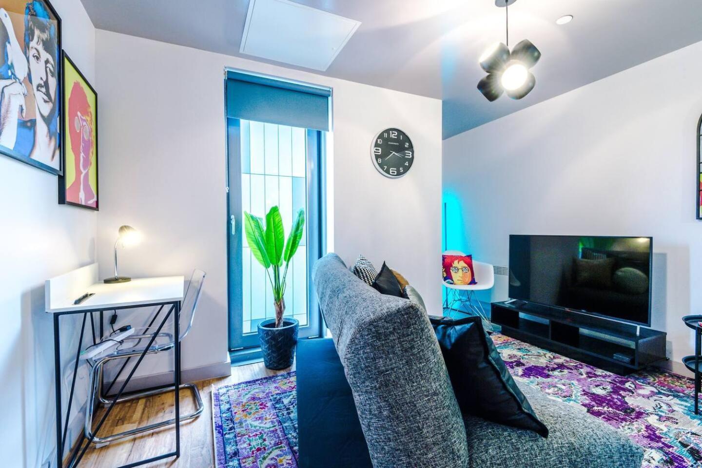 High Reviewed 1-Bed With Parking Central Location Liverpool Eksteriør billede