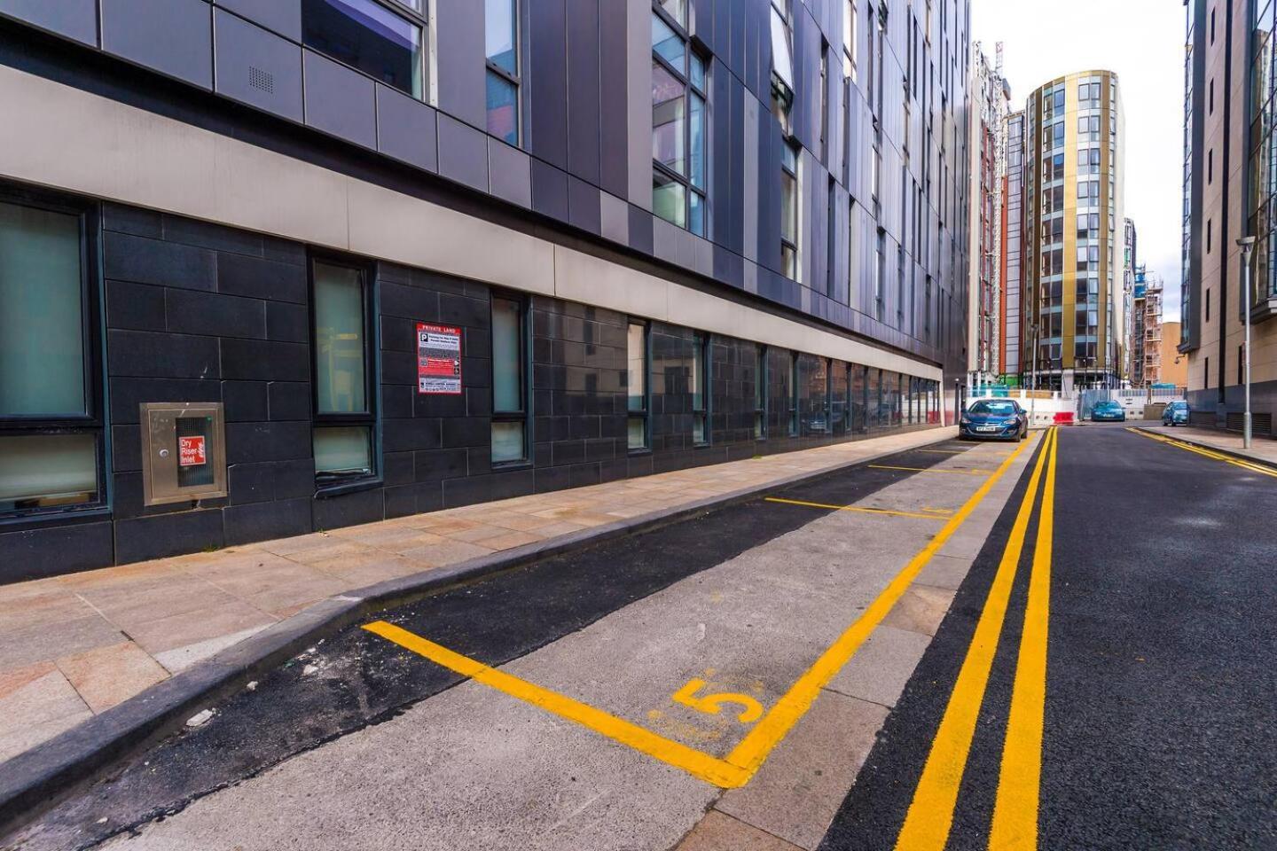 High Reviewed 1-Bed With Parking Central Location Liverpool Eksteriør billede